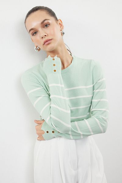 Trendyol Collection Menta Mercerized megjelenésű prémium fonal / speciális fonal csíkos kötöttáru pulóver TWOAW23KZ01693