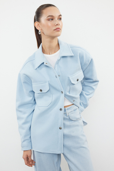 Trendyol Collection Modrý oversize Razítko Shacket Slim Jacket Coats TWOAW25MO00077