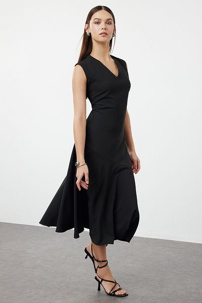 Trendyol Collection TWOSS24EL00513 Modell fekete Midi szőtt ruha