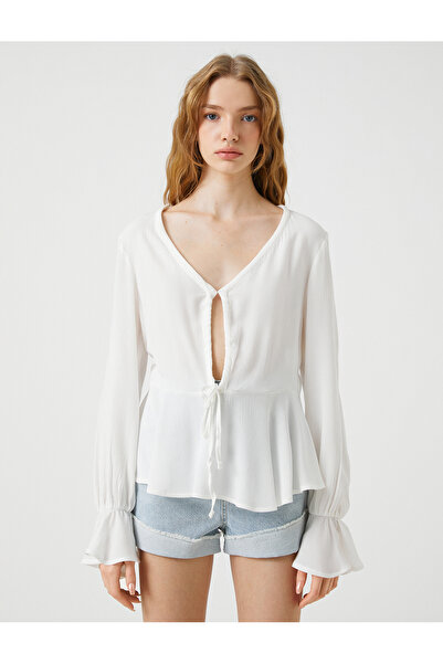 Koton Blúzka s dlhým rukávom a zaväzovaním viskózovým volánom s detailom okien