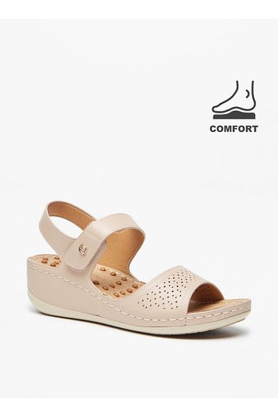 Le Confort Textured Clogs with Back Strap