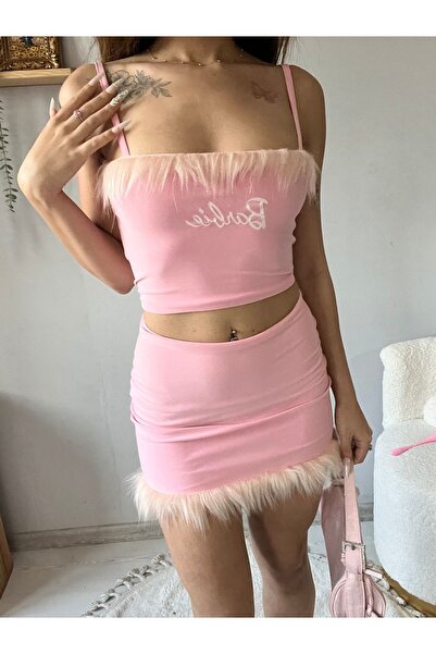Lolipop Butik Kürk Tüylü Askılı Pembe Barbie Baskılı Crop Etek Takım