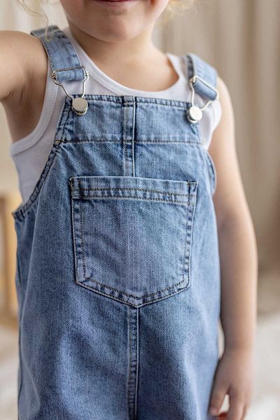 Oliven The Kid Slopet scurt din denim cu picior mohair