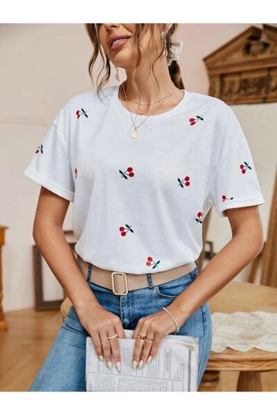 TexKid Tricou de damă alb cu croială standard - cu imprimeu cireșe