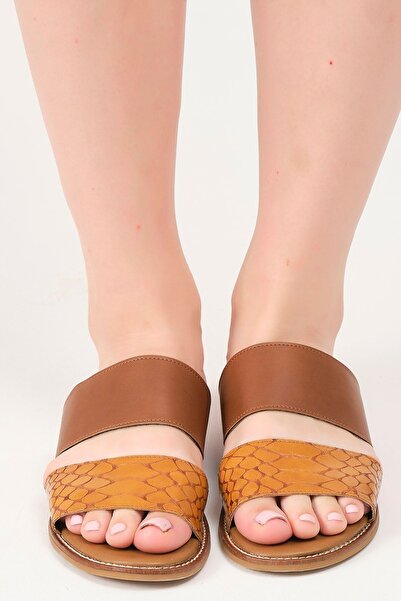 Madam Kifi Women's Casual Crocodile Patterned Brown Vinlex Slippers