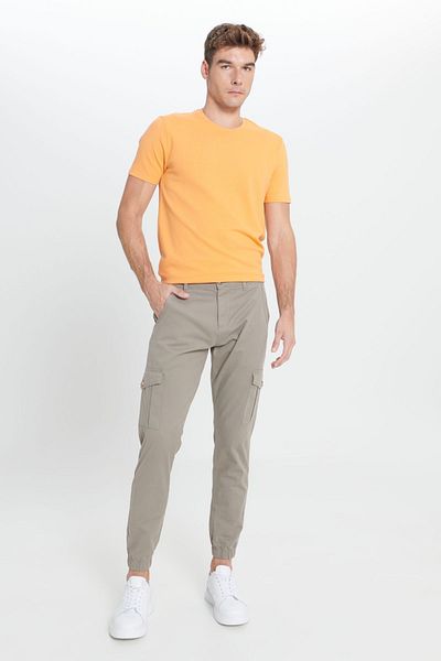 AC&Co / Altınyıldız Classics Ανδρικό μπεζ Slim Fit Slim Fit Cargo Pocket Βαμβακερό εύκαμπτο παντελόνι