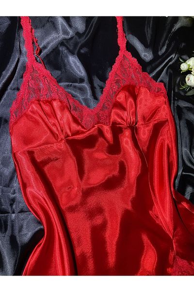 Le Tonnerre Red Satin Reality - Plus Size, Slit and Lace Detail