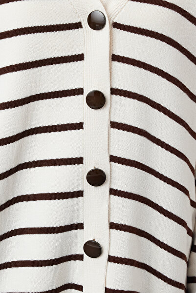 Trendyol Modest Πέτρινη ριγέ καφέ πλεκτή ζακέτα - TCTAW24TH00012