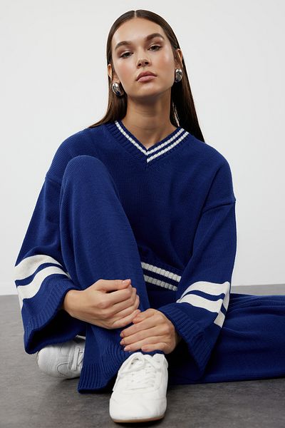 Trendyol Modest Indigó színes blokk csíkos kötöttáru alsó szoknya pulóver szett TCTAW25US00011