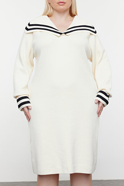 Trendyol Curve Трикотажна сукня з м'якої тканини преміум-класу з матроським коміром TBBAW25AH00006