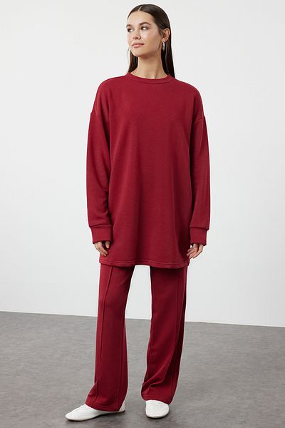 Trendyol Modest Übergroßes, weinrotes Strick-Trainingsanzug-Set – Rundhalsausschnitt TCTAW23EN00003