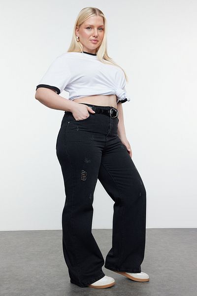 Trendyol Curve Black Bag - Stylish and Convenient