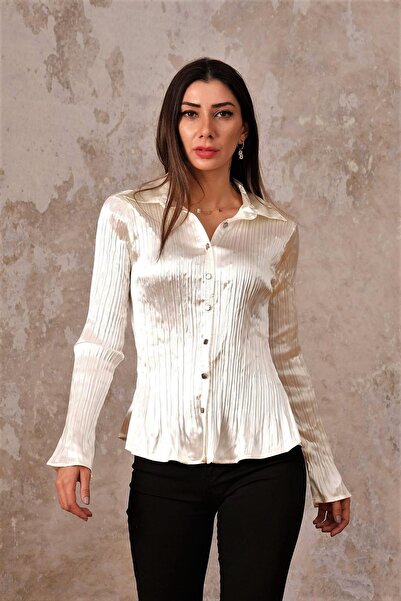Keyifli Moda Kadın Ekru Saten Piliseli Uzun Kollu Gömlek