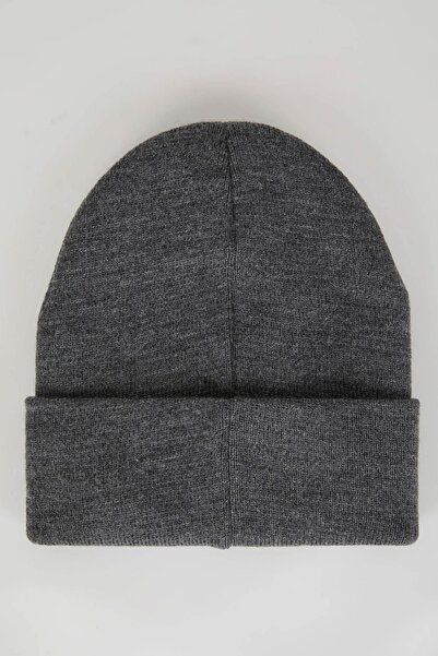 DeFacto Men's Beret R7041az23wn - Woven Label