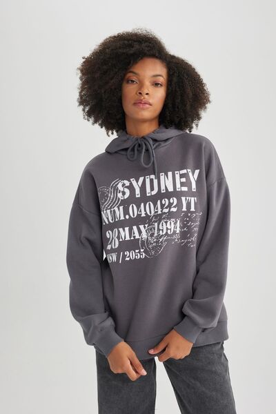 DeFacto Thick and Hooded Back Printed Oversize Sweatshirt - B6308ax23wn