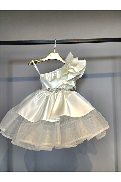 SCSTİL TEK OMUZ FIRFIRLI BEL AKSESUARLI BEYAZ ELBİSE