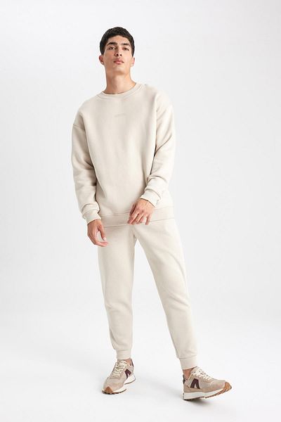 DeFacto Thick Jogger Sweatpants - Regular Fit, Lace-Up Waist, Elastic Leg, Pockets A6470Ax23Au