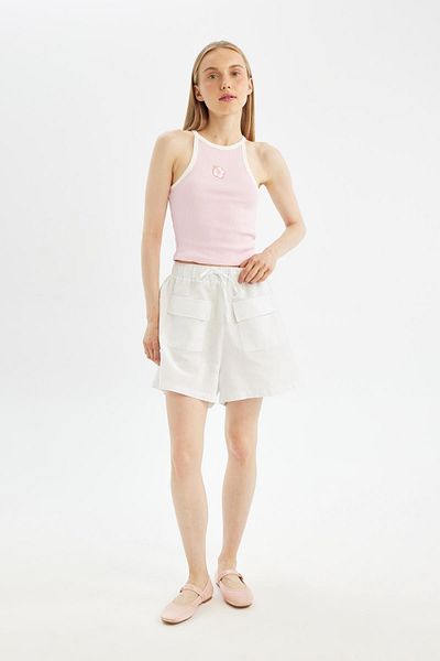 DeFacto Coole Relax Fit-Shorts aus Leinenmischung – normale Taille, kurzes Bein D3468AX24HS