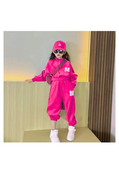 Machetta ÖZEL TASARIM DİK YAKA YARIM FERMUARLI M BASKILI TAM KIŞLIK KIZ ÇOCUK...