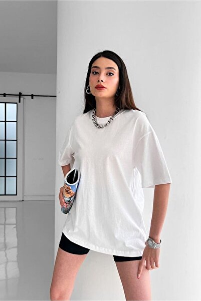Beyaz Oversize Bisiklet Yaka Tshirt