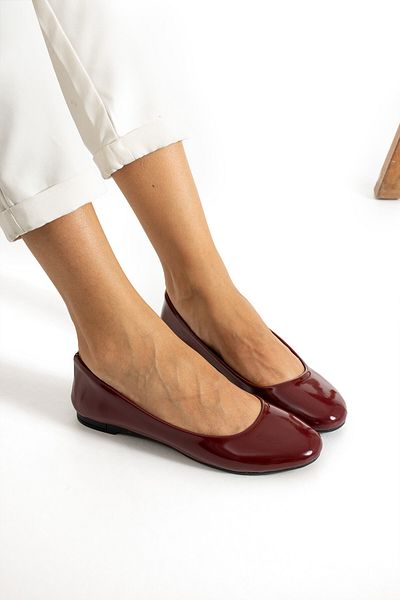 HKM shoes Sezon nou - Balerina de damă din piele lăcuită, ușoare și strălucitoare, cu toc scurt