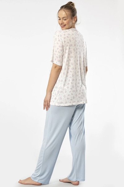 TÜREN Set pijamale pentru femei din viscoză de mărime mare - cu nasturi, mâneci scurte