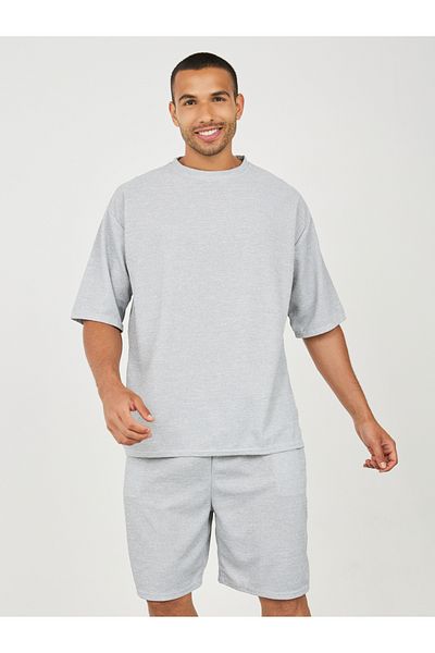 Styli Solid Textured Knit Oversized Streetwear T-Shirt & Shorts Set