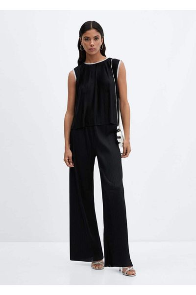 MANGO Woman Sleeveless Pleated Blouse