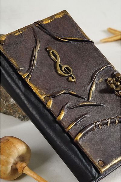 GUETTA Leather Memory Book Genuine Leather Handmade Locked Left Key