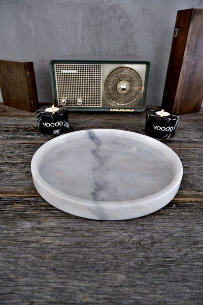 Voodo Concept Polar White Marble Presentation Tray - 30 Cm Diameter