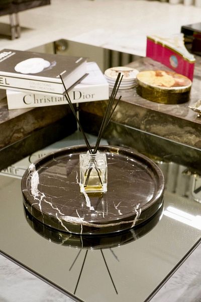 Marbel Concept Black Marble Presentation Tray (Contains Natural White Lines and Veins) 30 cm Diameter 3 cm Thickness