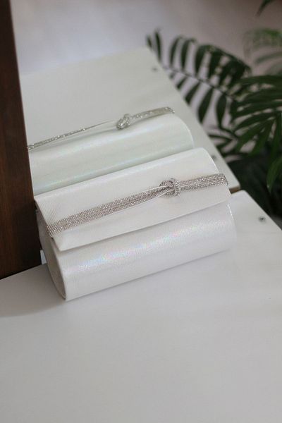 Moom Bag Γυναικεία τσάντα με αλυσίδα βραδινού φορέματος με λεπτομέρεια από λευκή πέτρα