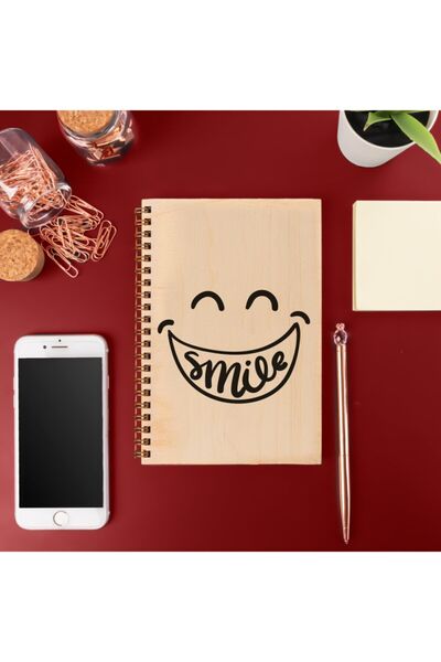 Hediyesepeti Σημειωματάριο με ξύλινο εξώφυλλο, χωρίς γραμμές, με σχέδιο Always Smile, διαστάσεων 8 cm x 12 cm, 48 φύλλα