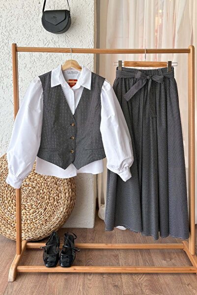Ceylan Otantik Black Polka Dot Vest Skirt Set