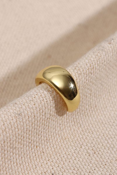 Süspüs Accessories Bombe Model Gold Renk Kıkırdak Küpe