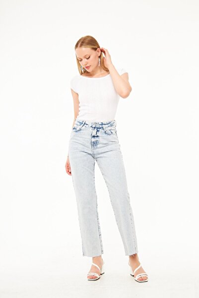 BPF Kadın Kısa Paça Kot Pantolon