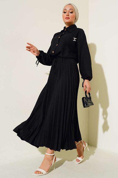VOLT CLOTHİNG Leinen-Doppelanzug – Faltenrock und Damen-Look