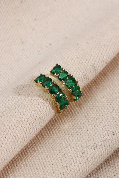 Süspüs Accessories حجر بيضاوي أخضر - أقراط دائرية ذهبية اللون