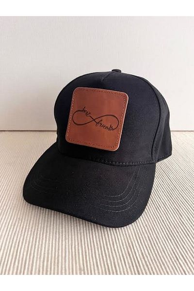 CosmoOutlet Forever Best Friend Black Hat with Slogan Logo Unisex Sticker