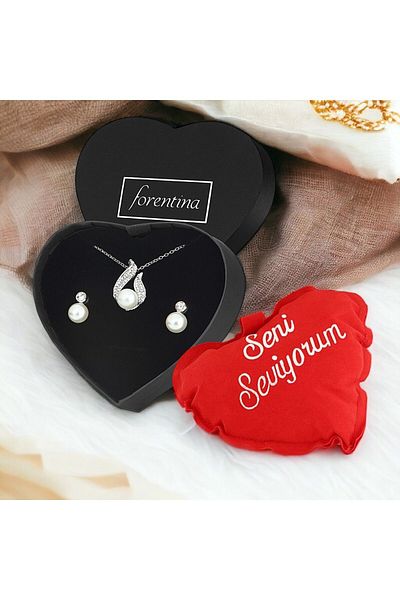 Forentina Pearl Model Necklace Earrings Heart Pillow Gift Set PS3417