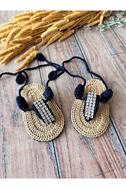 seraskids صندل للفتيات الصغيرات مصنوع يدويًا باللون الأزرق الداكن