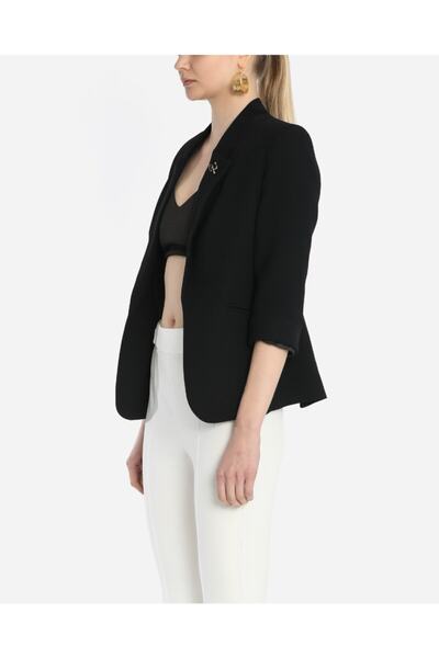 AYHAN Kadın Siyah Kapri Kol Klasik Kesim Ceket 90179