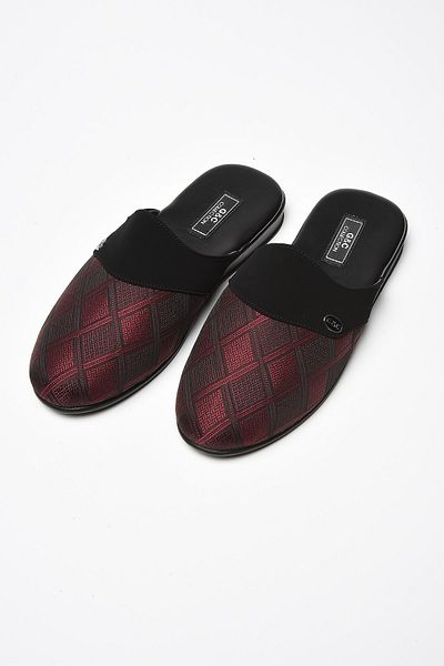 GC Men's Burgundy Patterned House Slippers