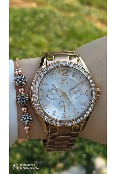 FERRO Women's Wristwatch - Stylish and Functional Design