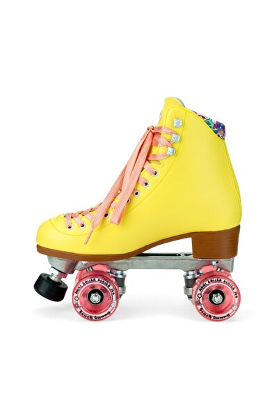 Moxi Skates Moxi Beach Bunny Strawberry Lemonade Quad Paten