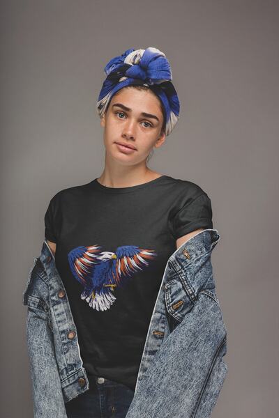 ErTaPassage تي شيرت نسائي أسود - طباعة النسر الأمريكي، T9645833