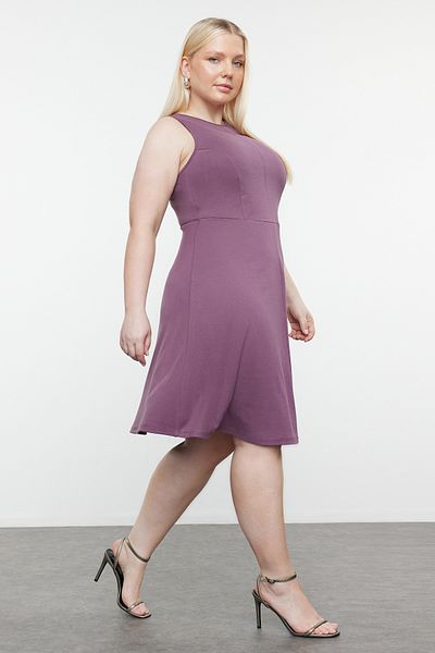 Trendyol Curve Mini pletené šaty – detail švestkového prošívání, TBBSS24AH00005