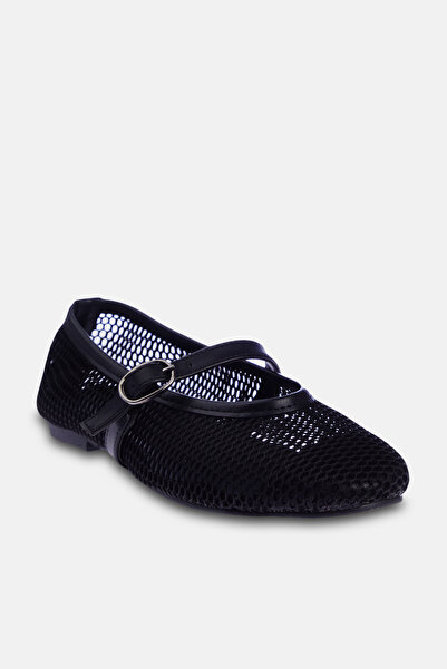 TRENDYOL SHOES Schwarze Mesh-Mary-Jane-Ballerinas mit runder Spitze für Damen TAKSS24BE00000