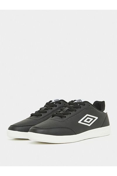 Umbro Men Sports Shoes Styles Prices Trendyol