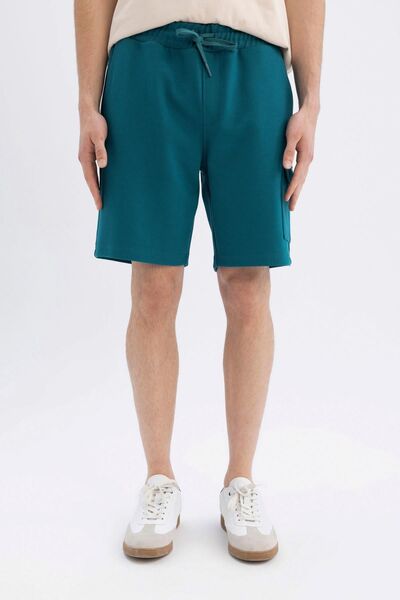 DeFacto Regular Fit Düz Paça Kargo Cepli Basic Düz Şort B8796ax24sm